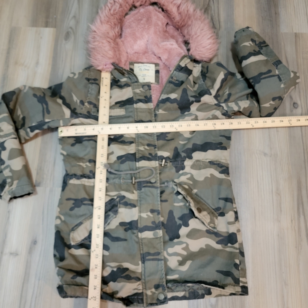 Ci Sono  Women's Camo Jacket  Size S Sherpa Quilted Lined Hooded Pink Faux Fur - Picture 12 of 14